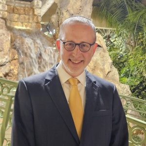 תמונה של הרב שלמה זכרוב